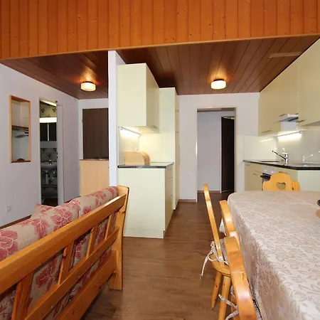 Haus Alpenrose Appartement *